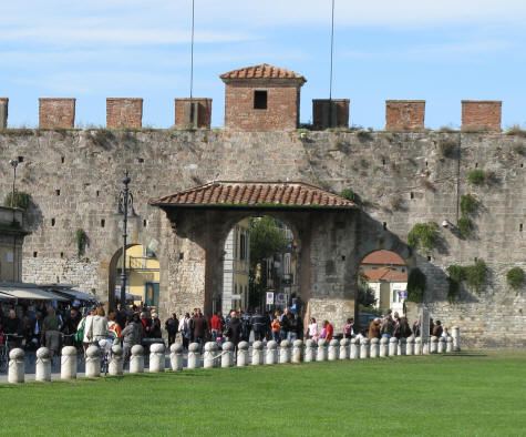 Public Transit in Pisa Italy